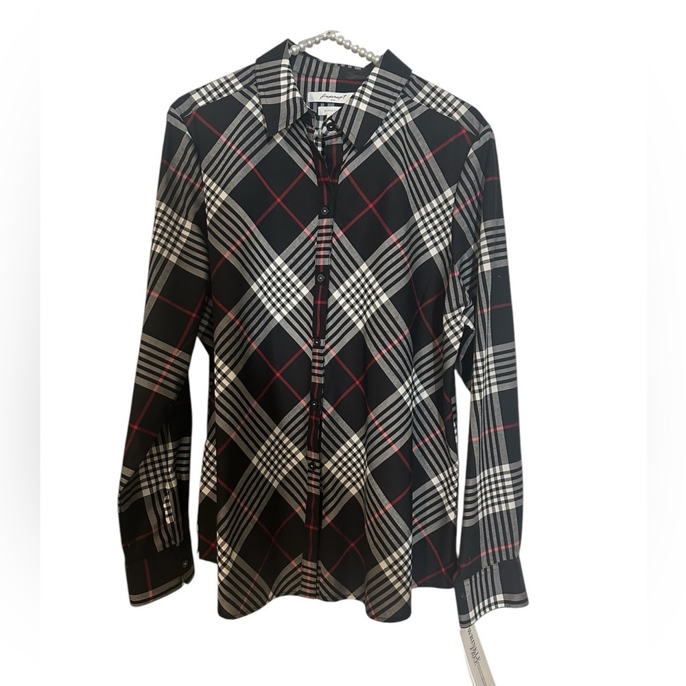 NWT Plaid Foxcroft Fitted Wrinkle Free button down Blouse